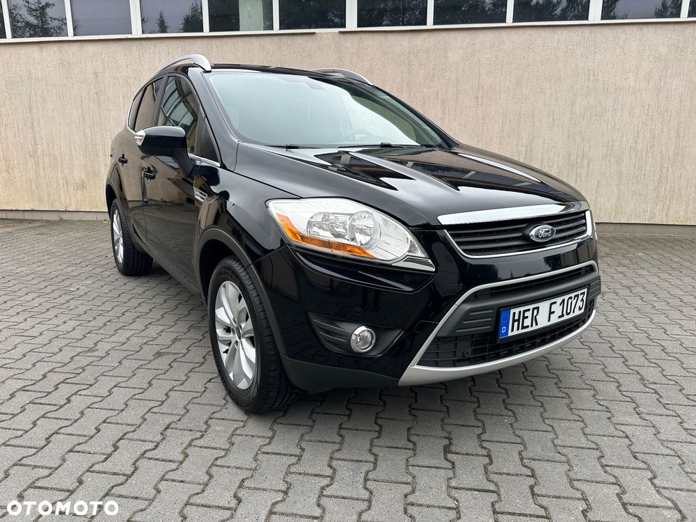 Ford Kuga 2.0 TDCi 2x4 Titanium - 12