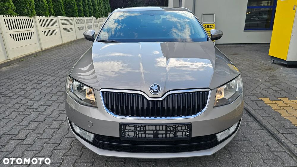 Skoda Octavia 2.0 TDI Ambiente - 3