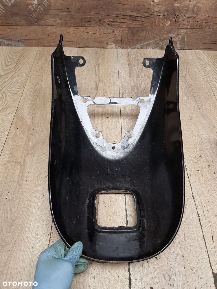 Błotnik tył Harley Davidson V-Rod - 11