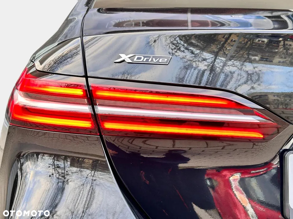 BMW Seria 5 - 13