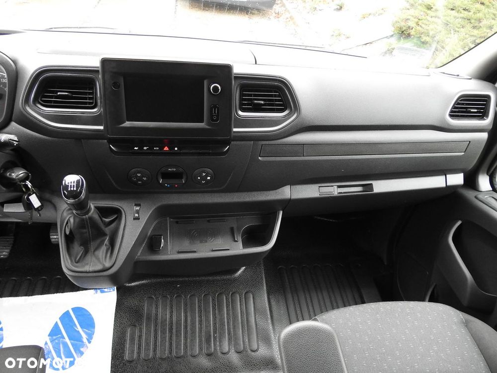 Opel MOVANO PLANDEKA 10 PALET WEBASTO TEMPOMAT NAWIGACJA KLIMATYZACJA LEDY PNEUMATYKA  165KM - 33