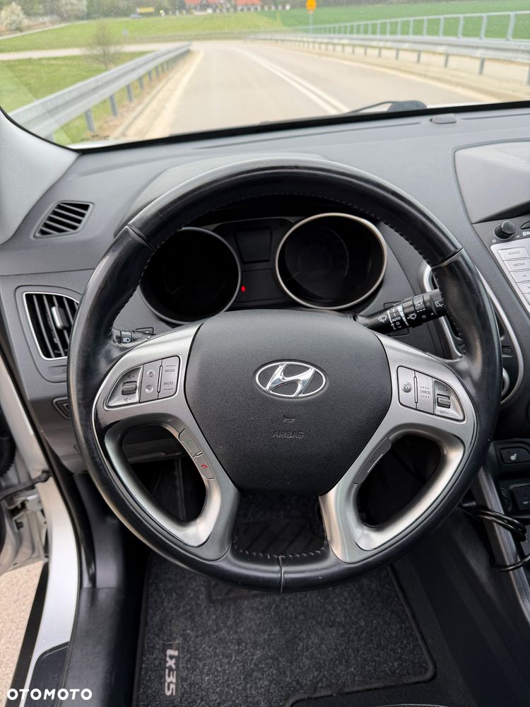 Hyundai ix35 2.0 2WD Automatik Trend - 16