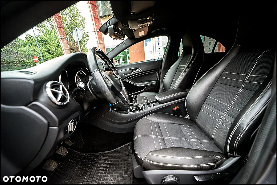 Mercedes-Benz CLA - 34