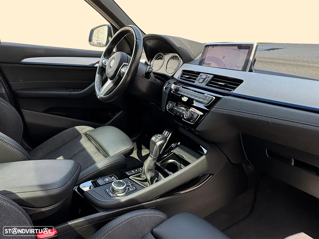 BMW X1 25 e xDrive Pack M - 8