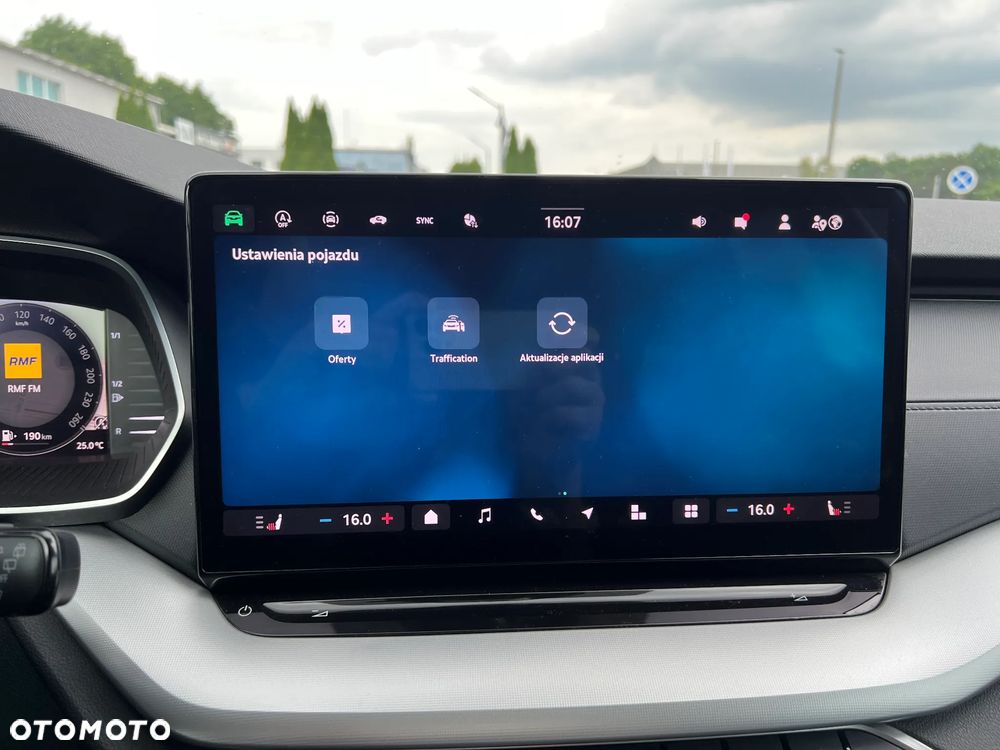 Skoda Octavia 2.0 TDI Selection DSG - 20