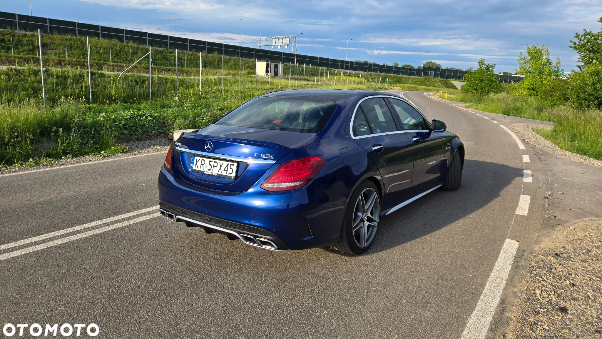 Mercedes-Benz Klasa C AMG 63 S - 6