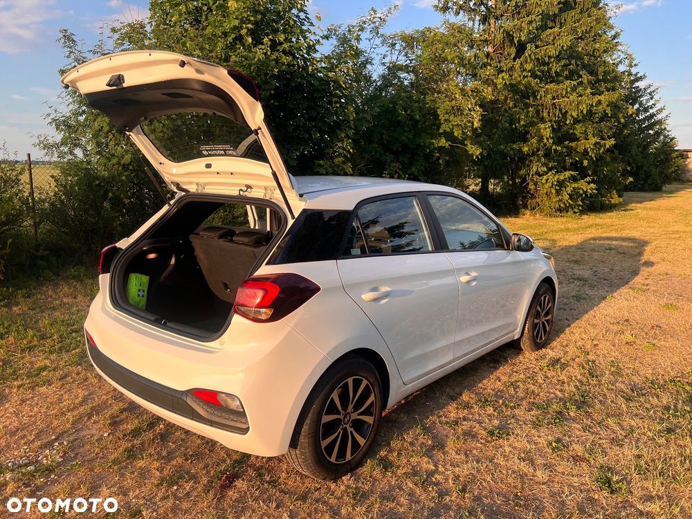 Hyundai i20 1.2 Comfort - 4