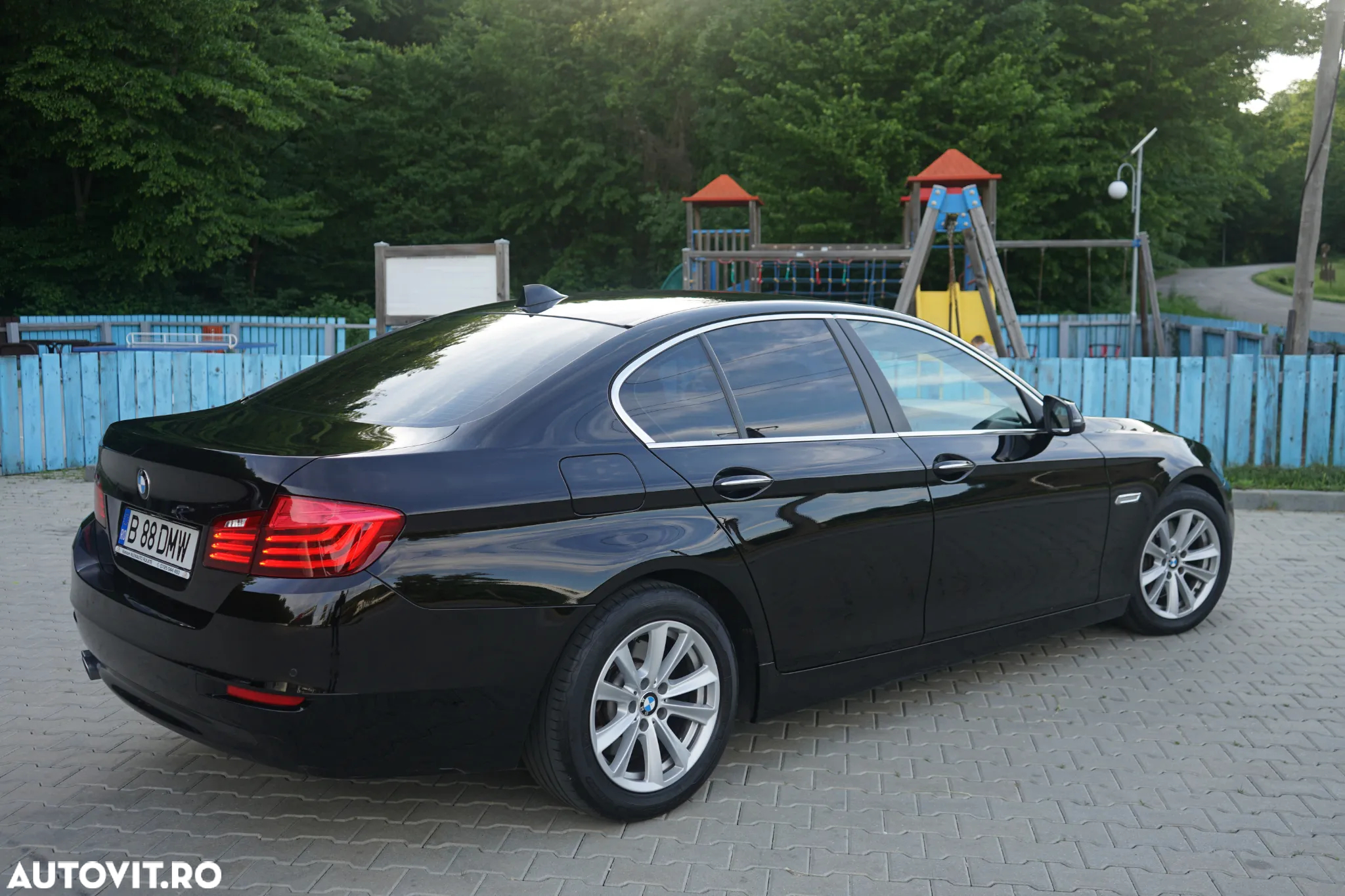 BMW Seria 5 520d EfficientDynamics Edition AT - 9