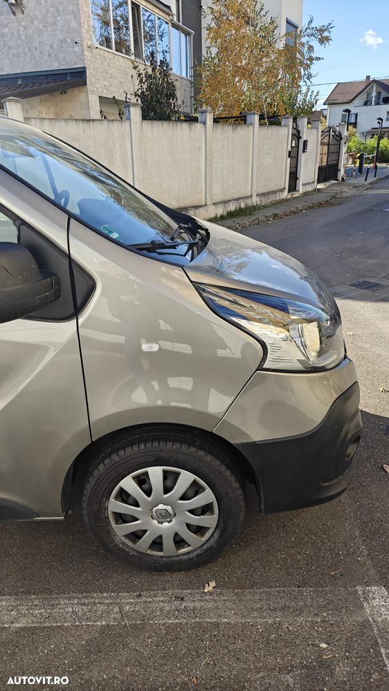 Renault Trafic Combi L2H1 7+1 Expression Plus - 17