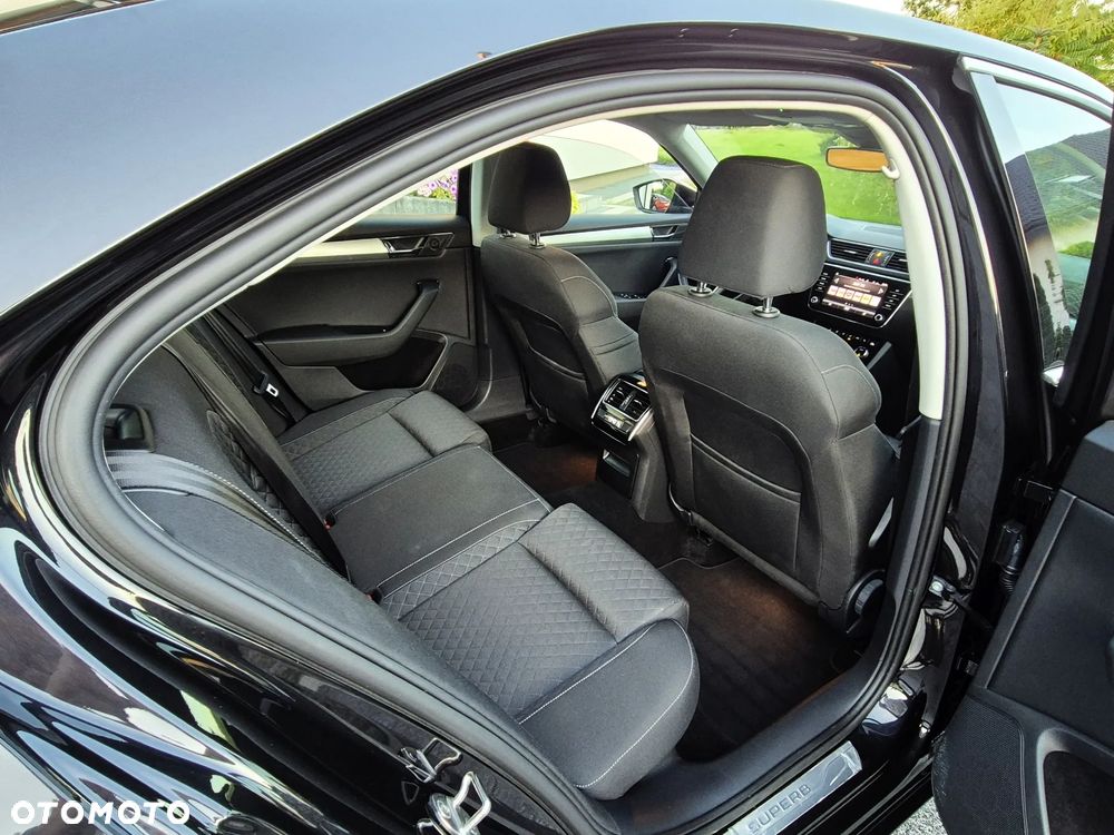Skoda Superb 2.0 TSI Style DSG - 13