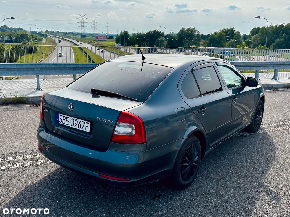 Skoda Octavia 1.6 Classic - 4
