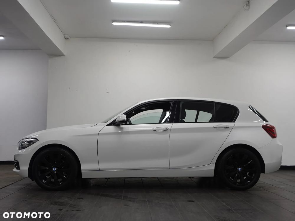 BMW Seria 1 118d xDrive Edition Metropolitan - 4