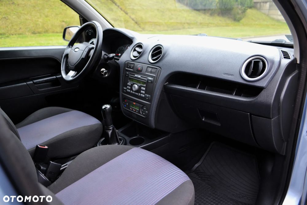 Ford Fusion 1.6 Ambiente - 10