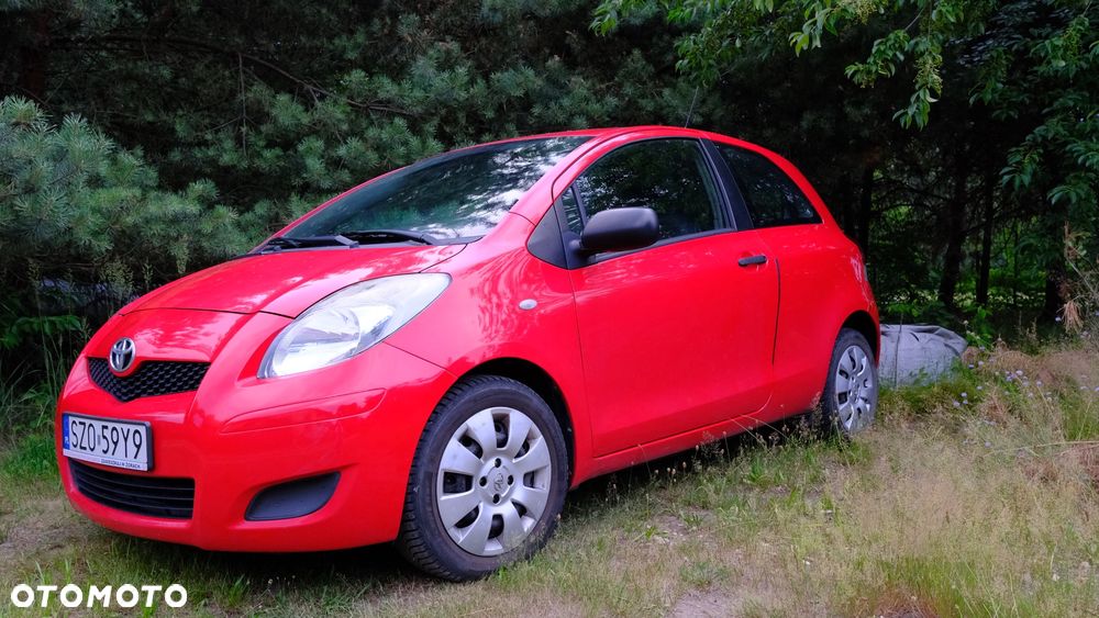 Toyota Yaris - 12