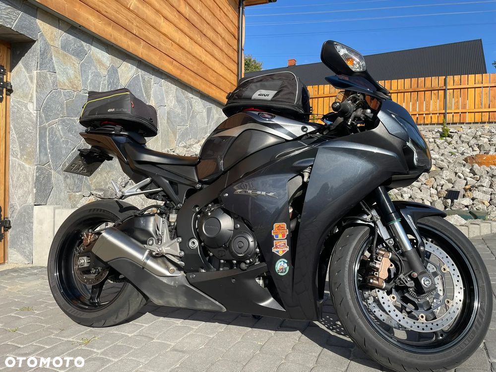 Honda CBR - 14