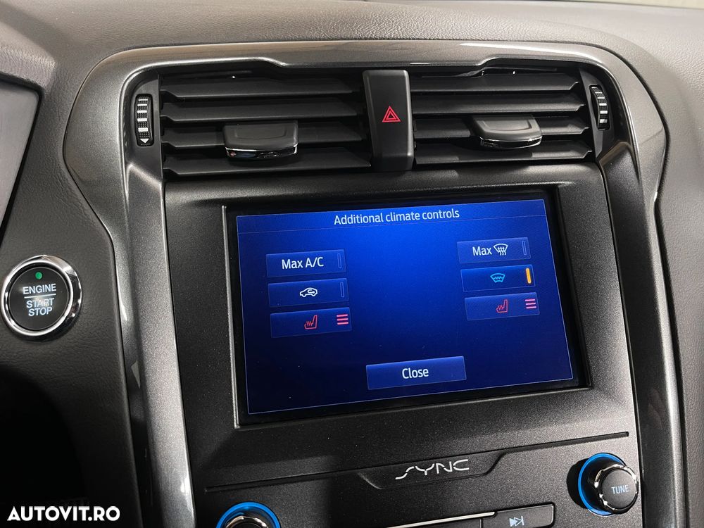 Ford Mondeo 2.0 HEV Titanium - 16