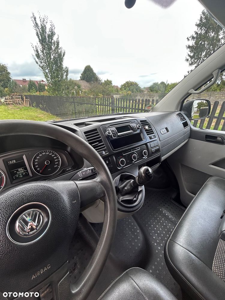 Volkswagen Transporter - 15