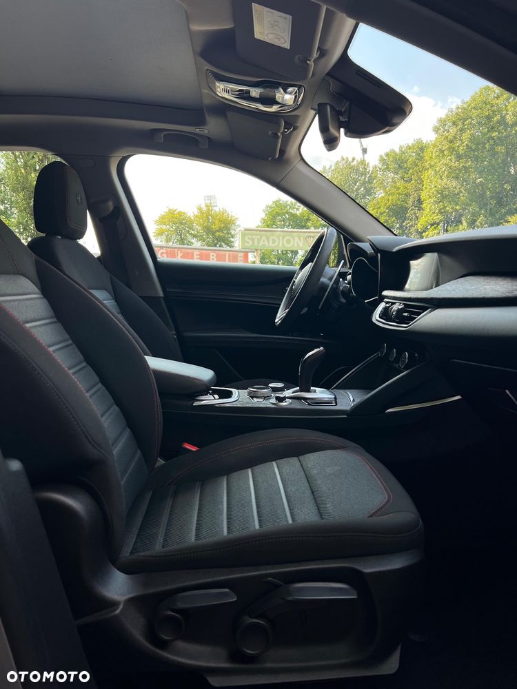 Alfa Romeo Stelvio 2.0 Turbo Super Q4 - 16