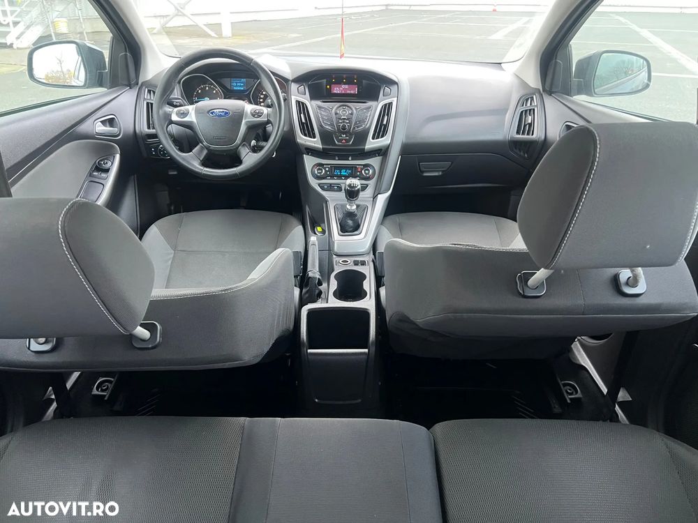 Ford Focus 1.6 TDCI 90 CP Trend - 12