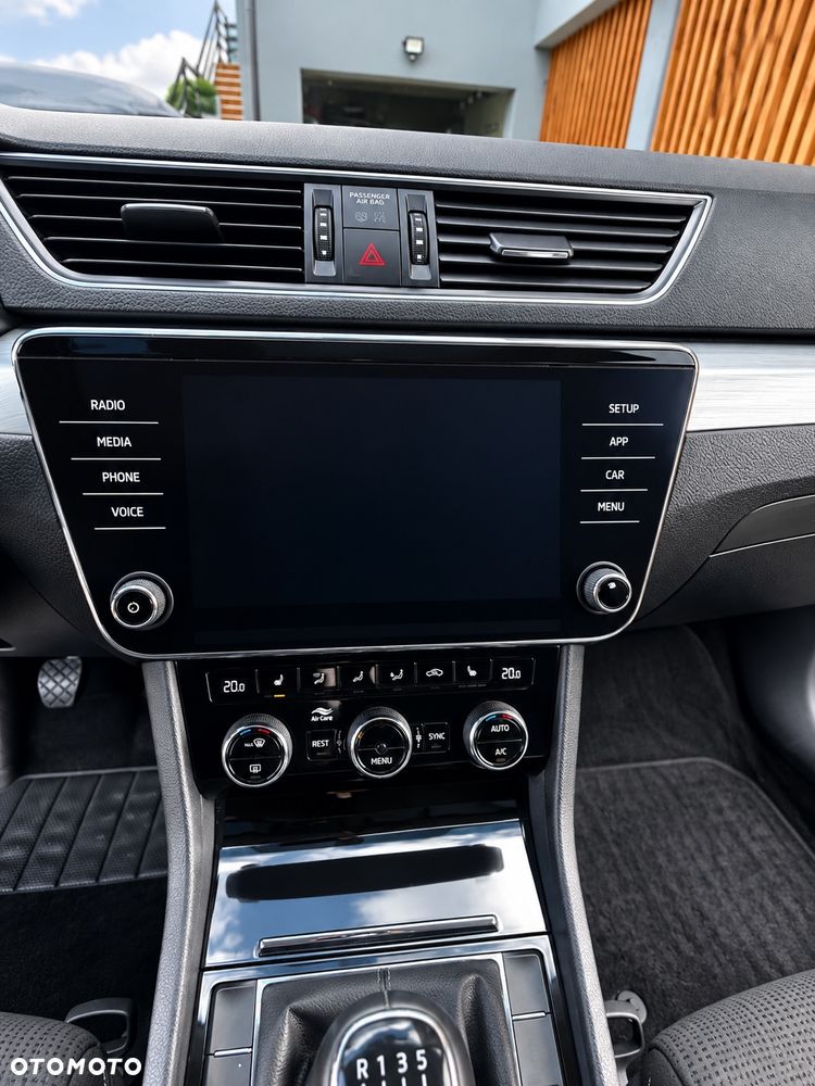 Skoda Superb 2.0 TDI Ambition - 20