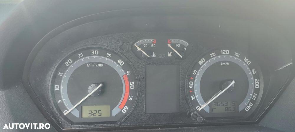 Skoda Fabia - 16