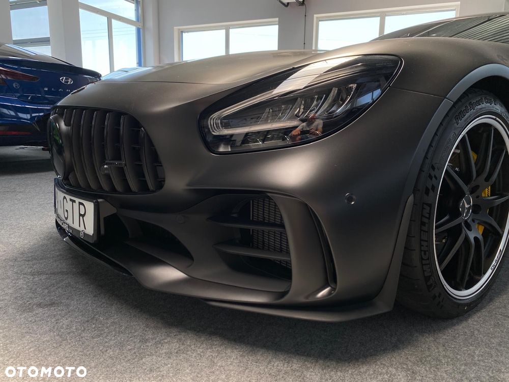 Mercedes-Benz AMG GT - 18