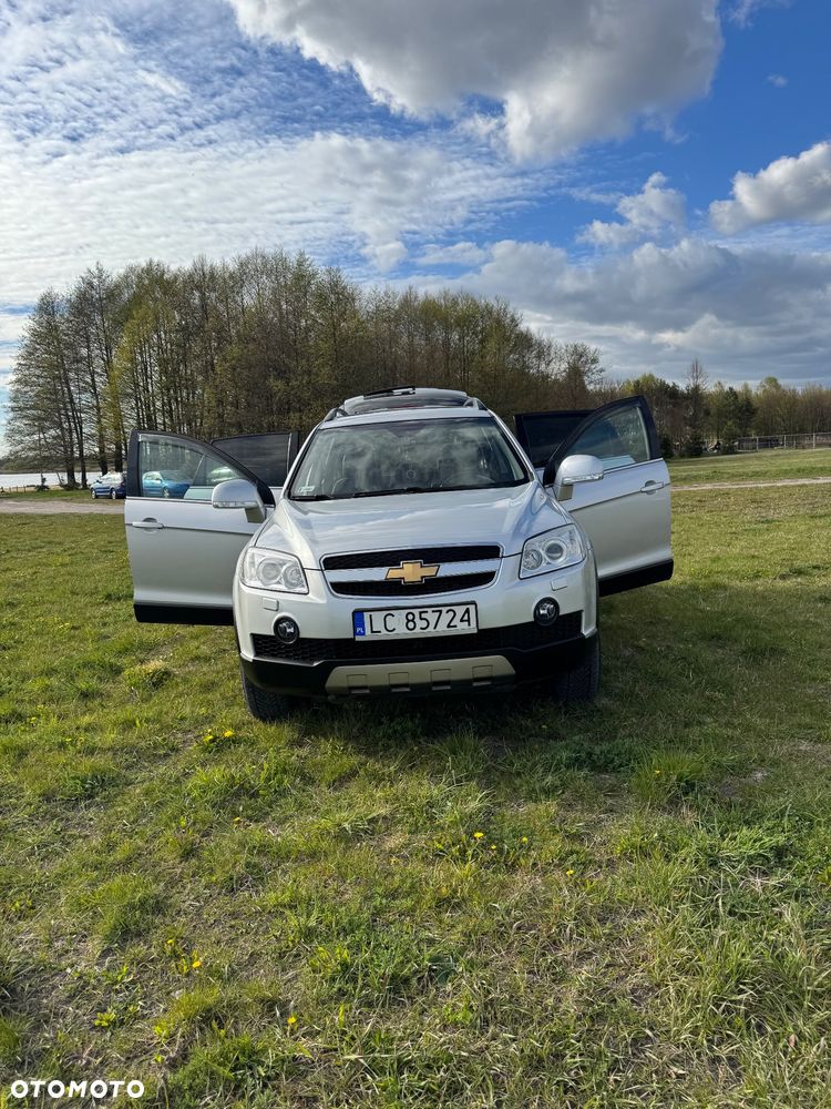 Chevrolet Captiva 2.0 d High - 15