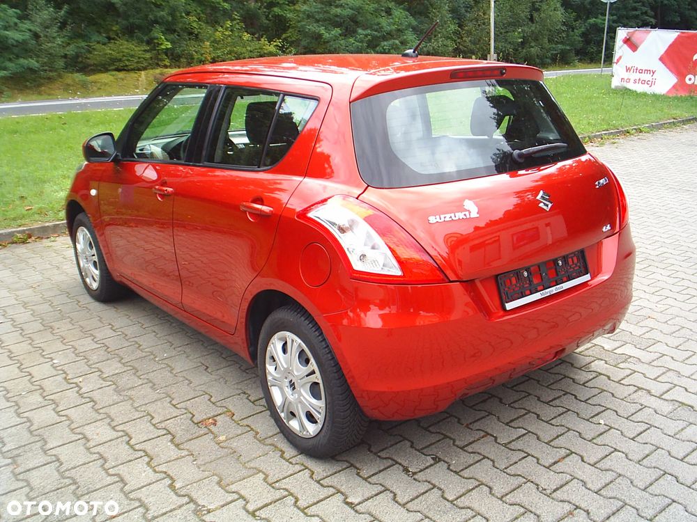 Suzuki Swift 1.2 4x4 Club - 4