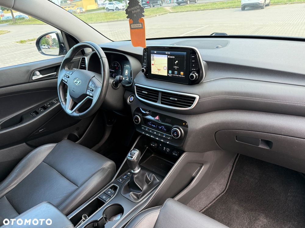 Hyundai Tucson 1.6 CRDi Comfort 2WD - 20