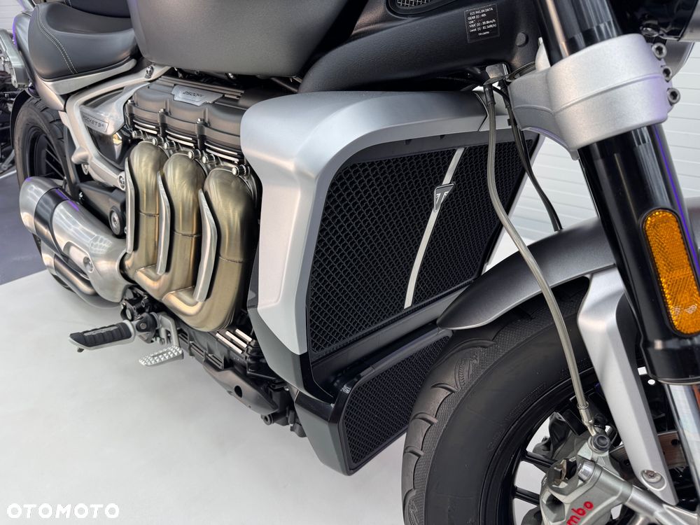 Triumph Rocket - 11