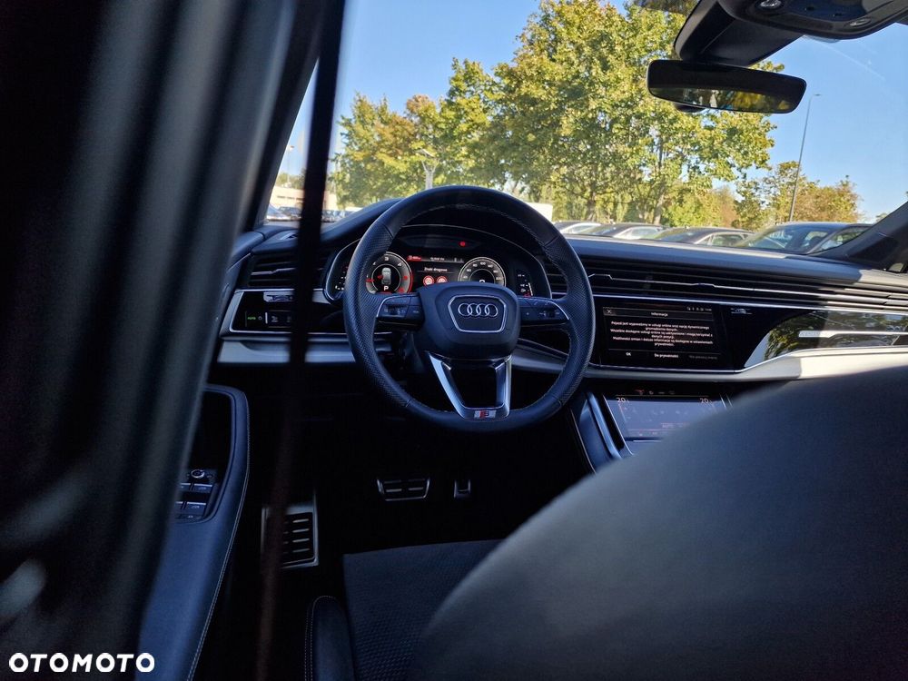 Audi Q7 - 24