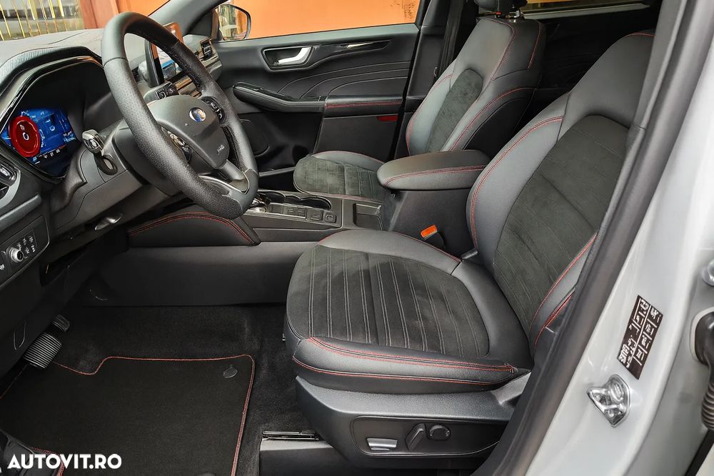 Ford Kuga 2.5 Duratec FHEV AWD ST Line X Graphite Tech - 8