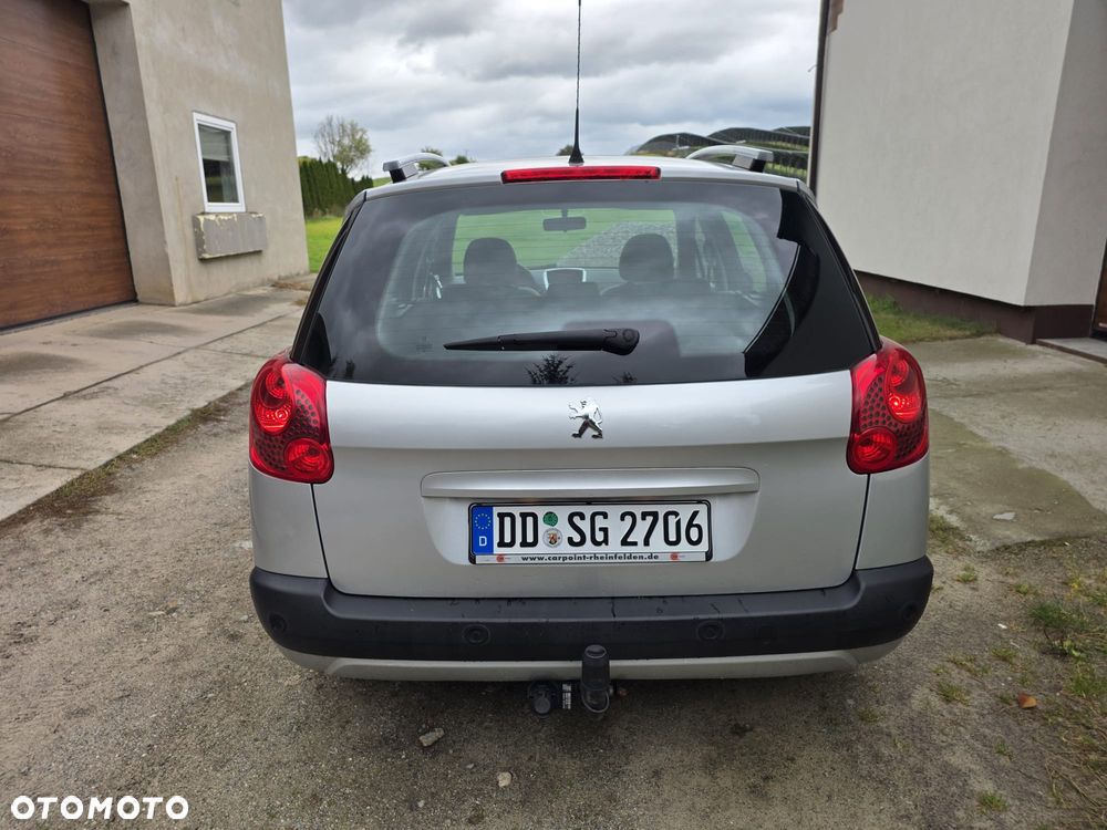 Peugeot 207 - 28