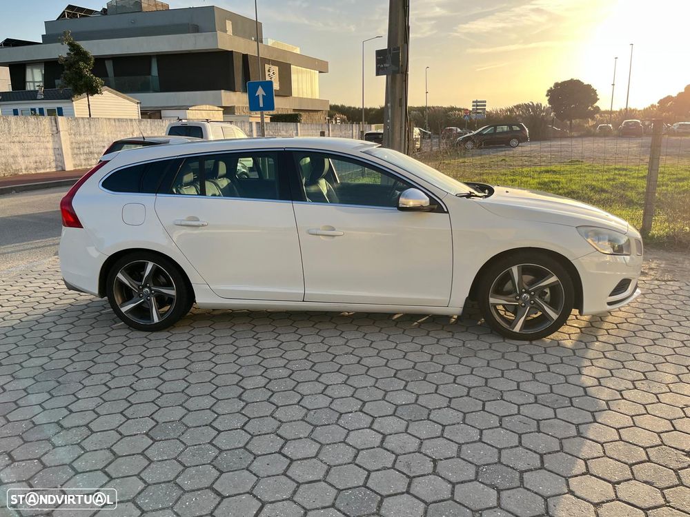 Volvo V60 D2 Edition - 8