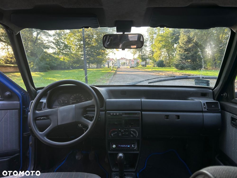Fiat Uno 1.4 S - 5