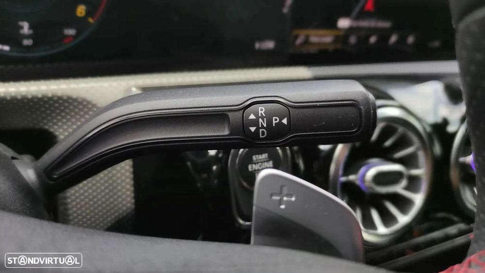 Mercedes-Benz CLA 220 d Shooting Brake AMG Line Aut. - 12