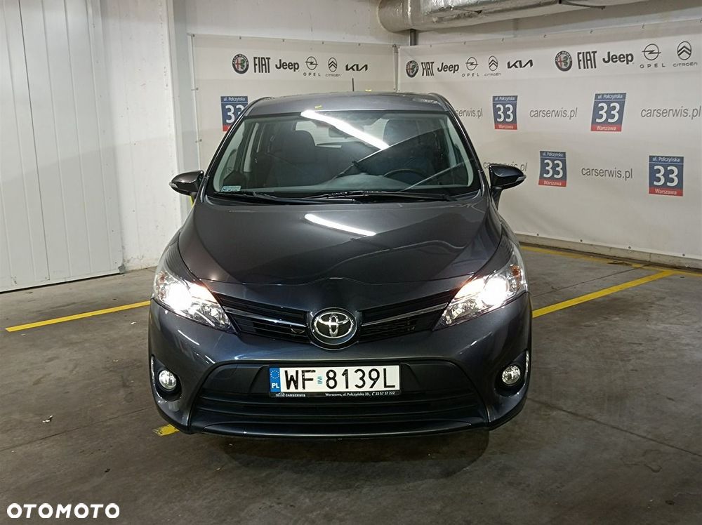 Toyota Verso - 7