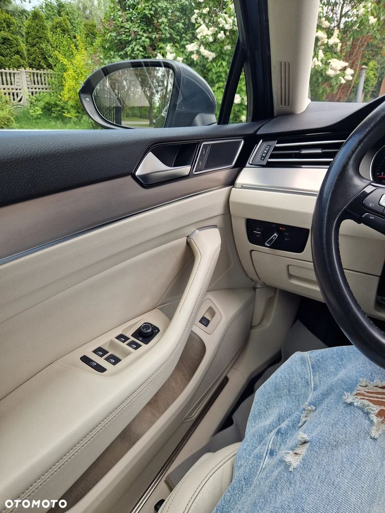 Volkswagen Passat 1.8 TSI BMT Comfortline DSG - 19