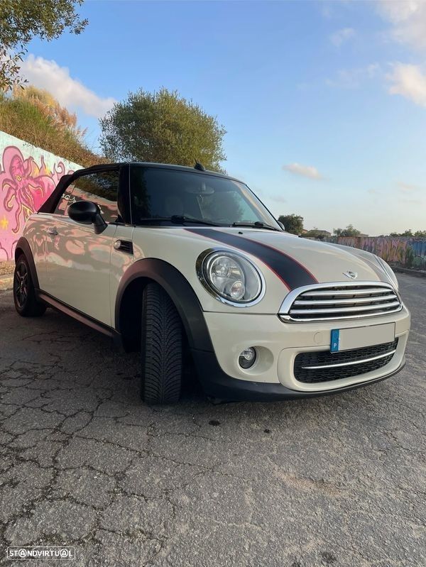 MINI Cabrio Cooper D - 11