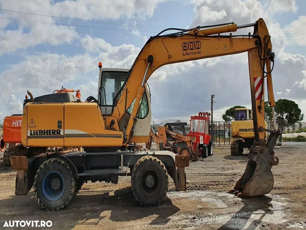 Liebherr 900 C Excavator pe roți - 7