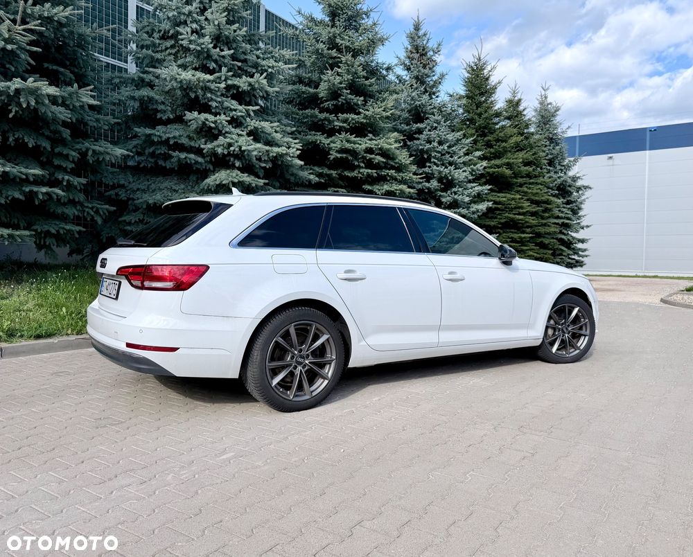 Audi A4 Avant 2.0 TDI S tronic - 2