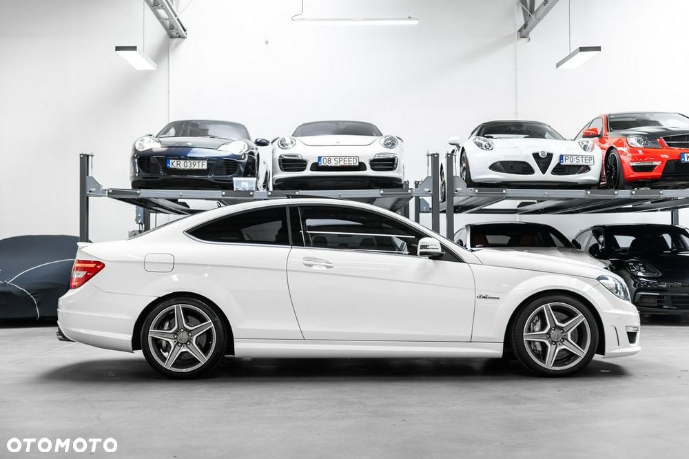 2013 Mercedes-Benz Klasa C, photograph 7