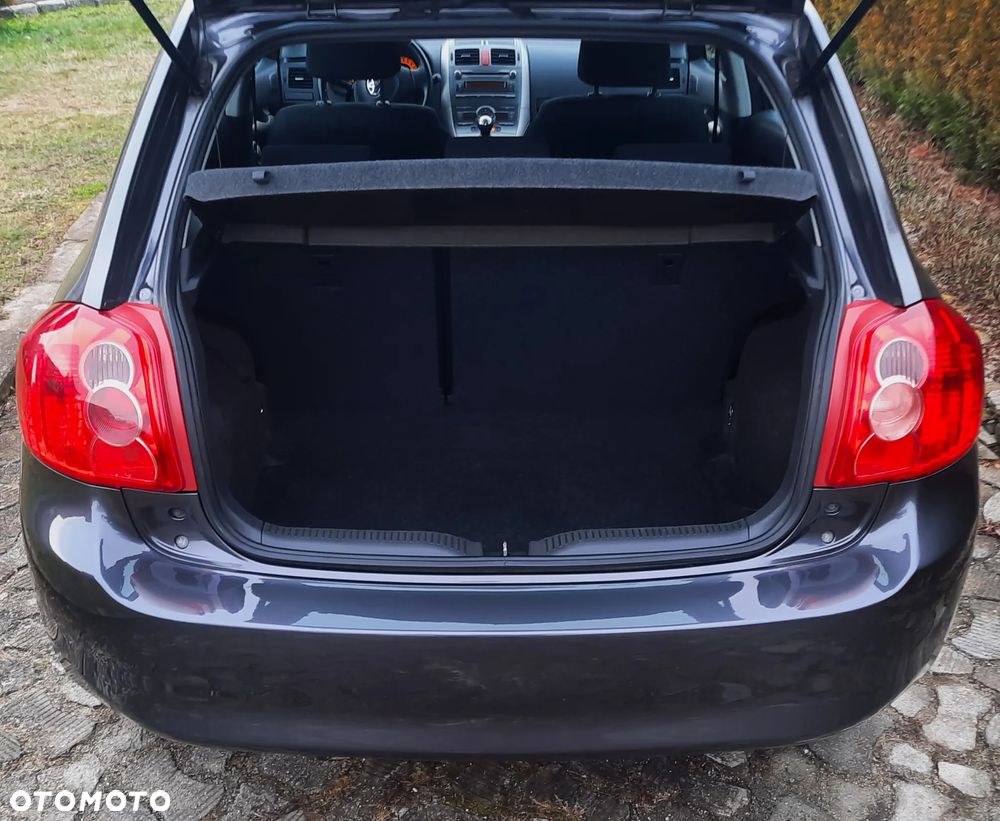 Toyota Auris 1.4 VVT-i Sol - 12