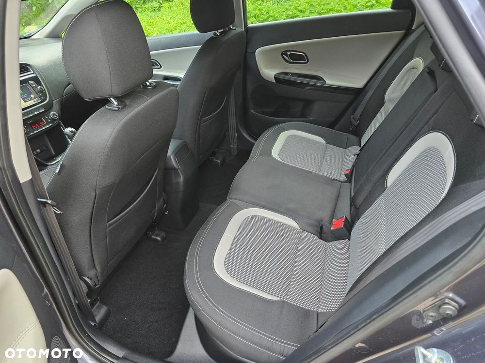 Kia Ceed 1.6 CRDi L - 24