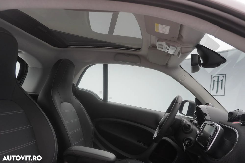 Smart Fortwo EQ - 9