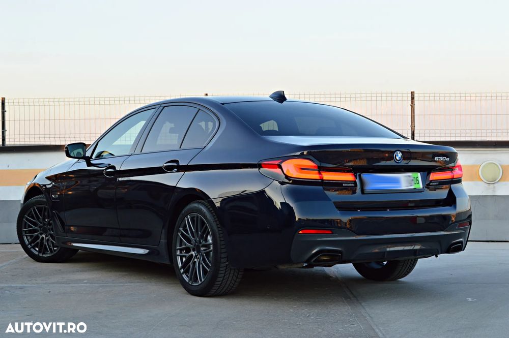 BMW Seria 5 530e Aut. - 4
