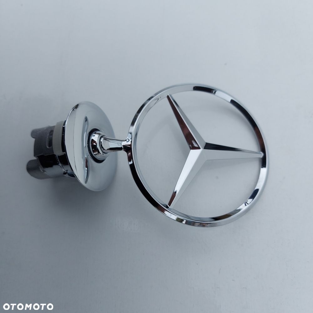 ZNACZEK EMBLEMAT NA MASKE MERCEDES GLE W167 C W204 E W211 W212 W213 S W221 W222 W223 EQS W296 ORYGINAL NOWY 2218800086 - 5