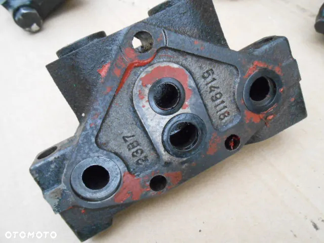 Rozdzielacz blok zaworowy sekcja zawór Case New Holland TM140 - 14