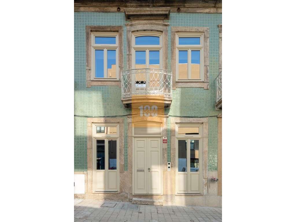 Moradia T1 Duplex na Rua do Bonjardim - Grande imagem: 3/15