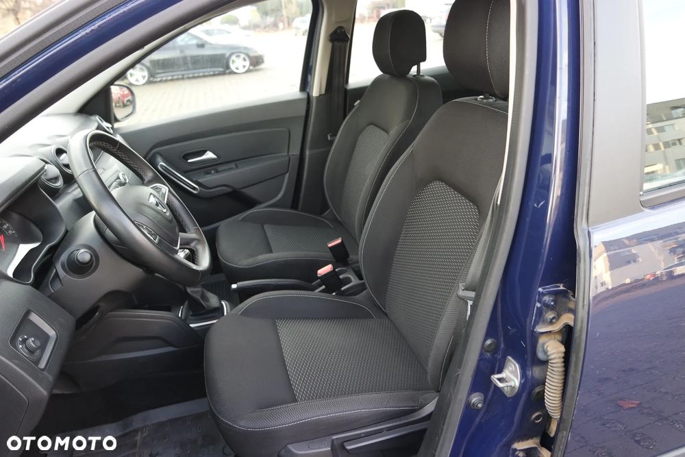 Dacia Duster 1.5 Blue dCi Essential 4WD EU6d - 19